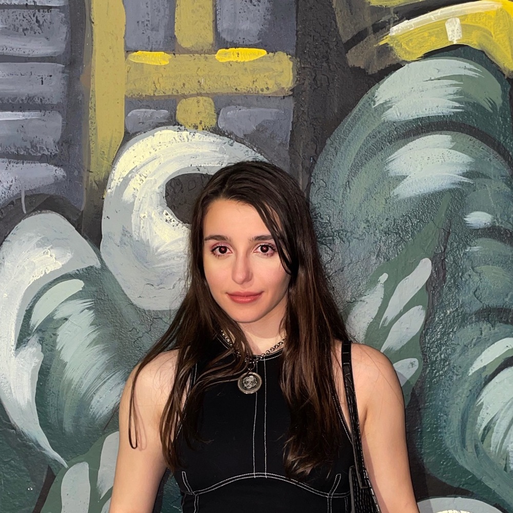 Meet your Posher, Maria